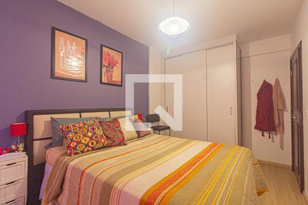 Quarto 1 de apartamento para alugar com 3 quartos, 75m² em Bigorrilho, Curitiba