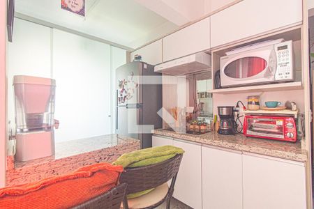 Cozinha de apartamento para alugar com 3 quartos, 75m² em Bigorrilho, Curitiba