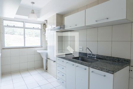 Apartamento para alugar com 89m², 3 quartos e 2 vagas Apartamento para alugar com 89m², 3 quartos e 2 vagasCozinha e Área de Serviço