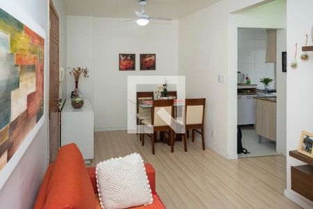 Sala de apartamento para alugar com 1 quarto, 40m² em Pechincha, Rio de Janeiro