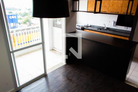 Sala de apartamento à venda com 3 quartos, 80m² em Ponte Preta, Campinas