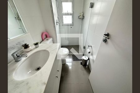 Banheiro de apartamento à venda com 3 quartos, 80m² em Anchieta, Belo Horizonte