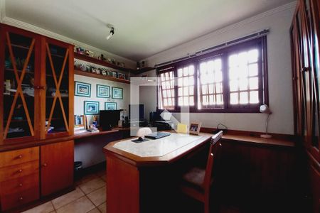 Escritório de casa à venda com 4 quartos, 287m² em Jardim das Paineiras, Campinas