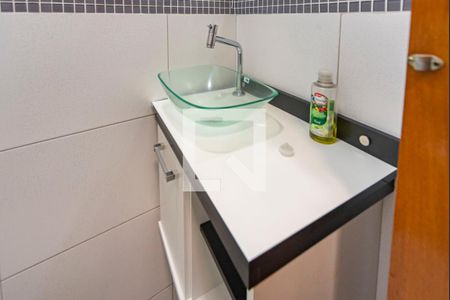 Lavabo de casa à venda com 2 quartos, 120m² em Vila Pires, Santo André