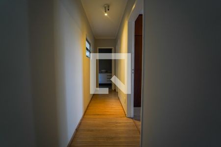 Corredor dos quartos de apartamento à venda com 2 quartos, 94m² em Vila Romana, São Paulo