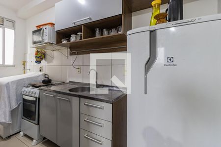 Cozinha de apartamento à venda com 2 quartos, 40m² em Jardim Dona Leopoldina, Porto Alegre