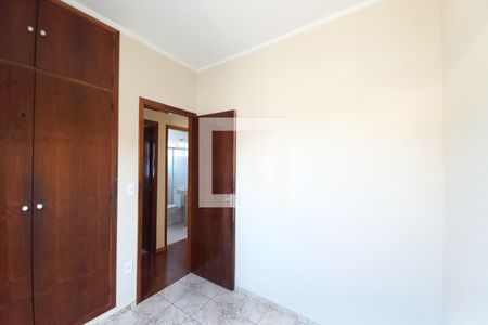 Quarto 1 de casa para alugar com 3 quartos, 120m² em Jardim Londres, Campinas