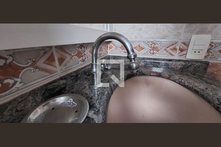 Apartamento à venda com 68m², 2 quartos e 1 vaga Apartamento à venda com 68m², 2 quartos e 1 vagaBanheiro