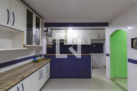 Casa à venda com 322m², 3 quartos e 4 vagas Casa à venda com 322m², 3 quartos e 4 vagasCozinha