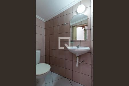 Casa à venda com 322m², 3 quartos e 4 vagas Casa à venda com 322m², 3 quartos e 4 vagasGaragem - Lavabo