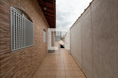 Casa à venda com 322m², 3 quartos e 4 vagas Casa à venda com 322m², 3 quartos e 4 vagasÁrea Externa