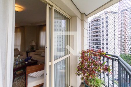 Varanda de apartamento à venda com 3 quartos, 163m² em Vila Mariana, São Paulo