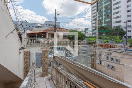 Entrada de apartamento para alugar com 3 quartos, 110m² em Carlos Prates, Belo Horizonte