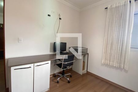 Quarto 1 de casa para alugar com 2 quartos, 75m² em Vila Engenho Novo, Barueri