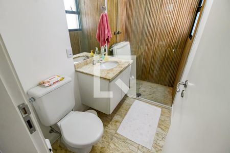 Banheiro  de apartamento à venda com 4 quartos, 133m² em Vila Andrade, São Paulo