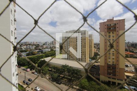 Vista de apartamento à venda com 3 quartos, 65m² em Vila Ipiranga, Porto Alegre