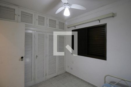 Quarto de apartamento para alugar com 2 quartos, 140m² em Vila Júlia, Guarujá