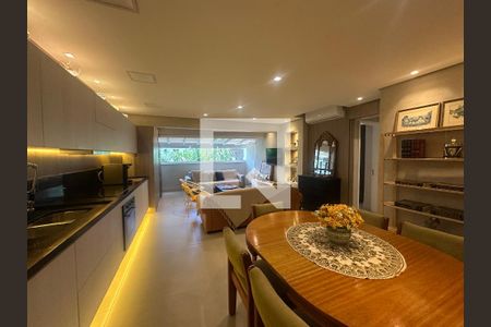 Sala de apartamento para alugar com 2 quartos, 82m² em Melville Empresarial Ii, Barueri