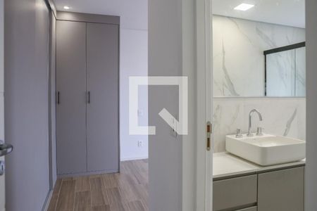 Suíte de apartamento para alugar com 3 quartos, 95m² em Vila Romana, São Paulo