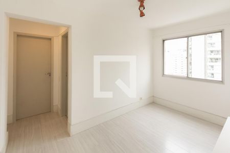 Sala de apartamento para alugar com 1 quarto, 30m² em Indianópolis, São Paulo