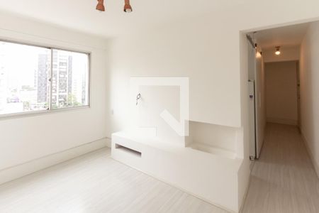 Sala de apartamento para alugar com 1 quarto, 30m² em Indianópolis, São Paulo