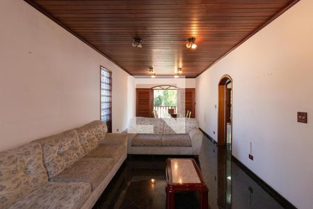 Sala de Estar de casa à venda com 3 quartos, 400m² em Barro Branco (zona Norte), São Paulo
