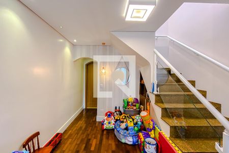 Sala de casa à venda com 3 quartos, 127m² em Vila Regente Feijó, São Paulo