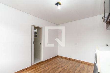 Sala/Cozinha de casa para alugar com 1 quarto, 50m² em Vila Fatima, Guarulhos