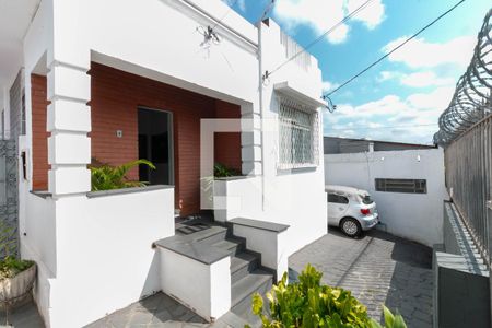 Entrada de casa à venda com 3 quartos, 162m² em Carlos Prates, Belo Horizonte