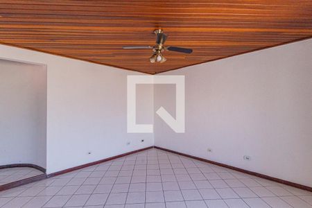 Sala de casa para alugar com 2 quartos, 76m² em Jardim Angela Maria, Carapicuíba