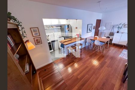 Sala e Cozinha de apartamento à venda com 2 quartos, 58m² em Vila Ipojuca, São Paulo