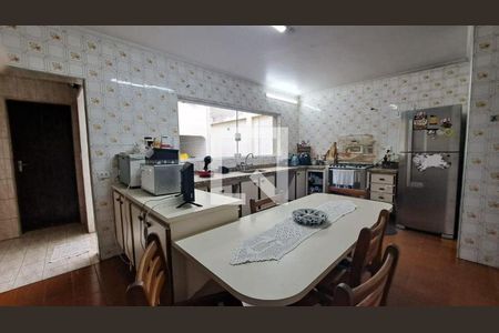 Casa à venda com 3 quartos, 260m² em Vila Vivaldi, São Bernardo do Campo