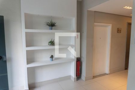 Hall de entrada de apartamento à venda com 1 quarto, 39m² em Bela Vista, São Paulo