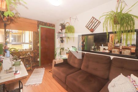 Sala de apartamento à venda com 2 quartos, 40m² em Rubem Berta, Porto Alegre