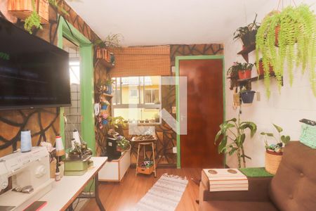 Sala de apartamento à venda com 2 quartos, 40m² em Rubem Berta, Porto Alegre