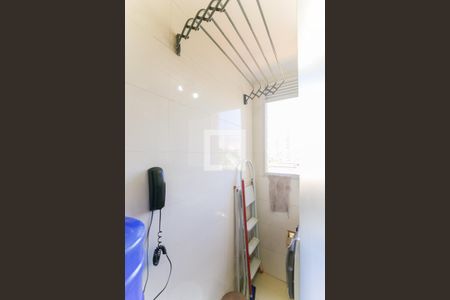 Apartamento à venda com 42m², 2 quartos e 1 vaga Apartamento à venda com 42m², 2 quartos e 1 vagaÁrea de Serviço