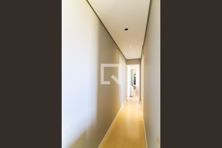 Corredor de apartamento à venda com 2 quartos, 42m² em Vila Pirajussara, São Paulo