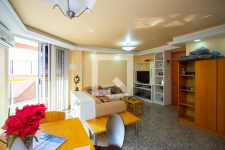 Sala de apartamento para alugar com 3 quartos, 70m² em Icaraí, Niterói