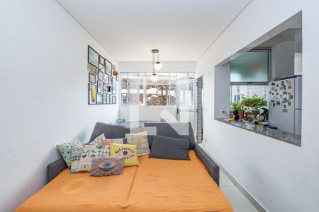 Sala de apartamento à venda com 2 quartos, 70m² em Estoril, Belo Horizonte