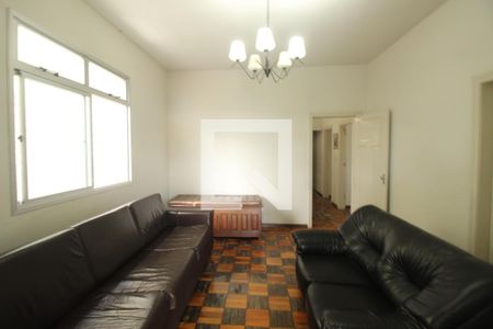 Sala de casa à venda com 5 quartos, 350m² em Carlos Prates, Belo Horizonte