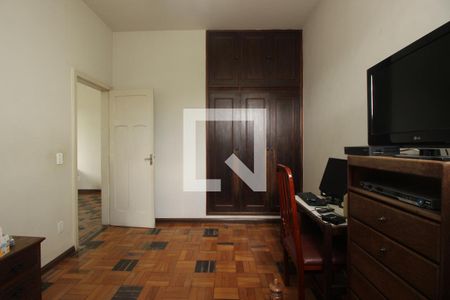 Quarto 1 de casa à venda com 5 quartos, 350m² em Carlos Prates, Belo Horizonte