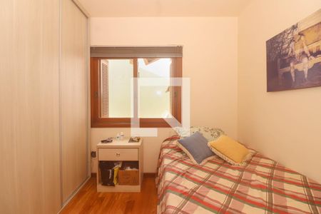 Casa à venda com 400m², 4 quartos e 4 vagas Casa à venda com 400m², 4 quartos e 4 vagasQuarto 3