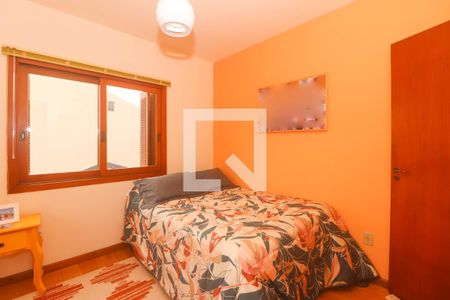 Casa à venda com 400m², 4 quartos e 4 vagas Casa à venda com 400m², 4 quartos e 4 vagasQuarto 2