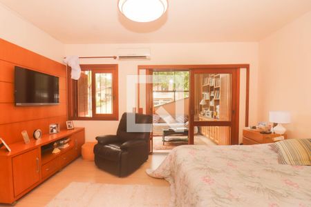 Casa à venda com 400m², 4 quartos e 4 vagas Casa à venda com 400m², 4 quartos e 4 vagasSuíte