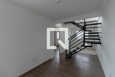 Apartamento à venda com 2 quartos, 104m² em Arvoredo, Contagem