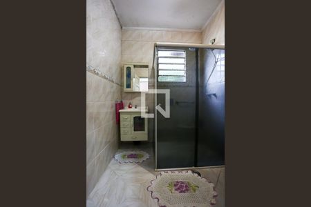 Casa à venda com 280m², 3 quartos e 2 vagas Casa à venda com 280m², 3 quartos e 2 vagasBanheiro