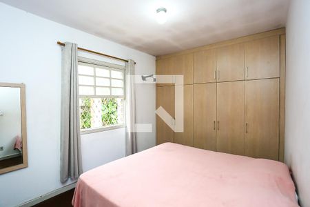 Casa à venda com 280m², 3 quartos e 2 vagas Casa à venda com 280m², 3 quartos e 2 vagasQuarto 3