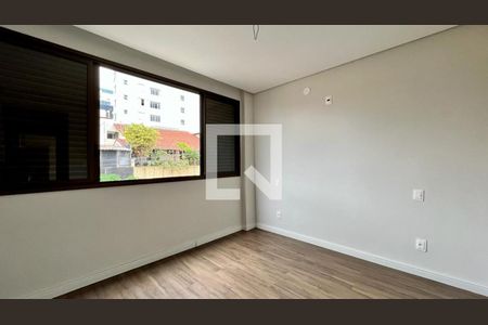 quarto 1 de apartamento à venda com 3 quartos, 156m² em Sagrada Família, Belo Horizonte