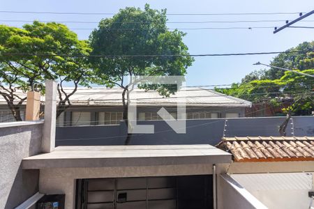 Vista de casa à venda com 3 quartos, 268m² em Vila Osasco, Osasco