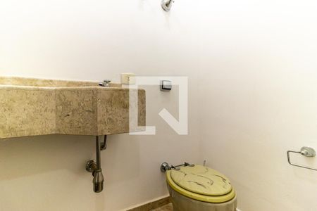 Lavabo de apartamento para alugar com 4 quartos, 190m² em Higienópolis, São Paulo